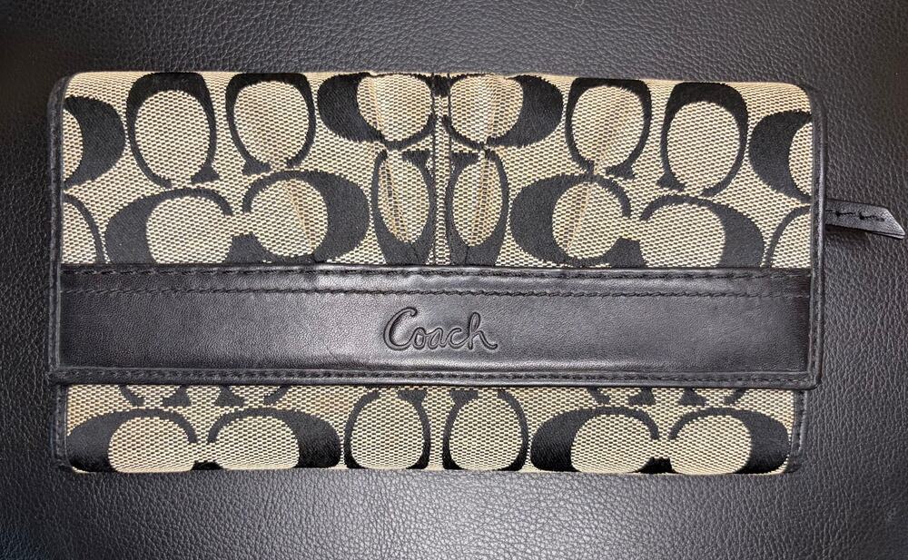 Coach Signature SOHO Wallet Jacquard & Leather Pleated Slim 7.75"x4" Envelope